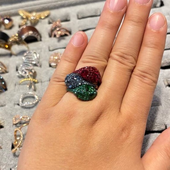 BRAND NEW - Swarovski ring - Picture 9 of 9